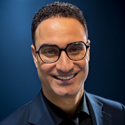 Retrato de Cae Nóbrega